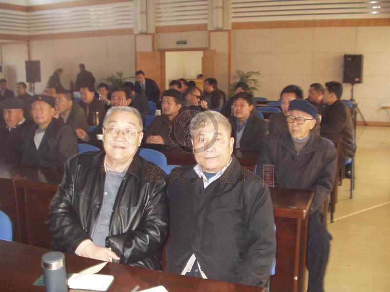 5.程云仙与程伯孚在安徽联谊会.JPG